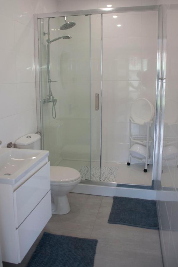 Apartament I Pokoje Aura Dom Wczasowy Darlowko Buitenkant foto