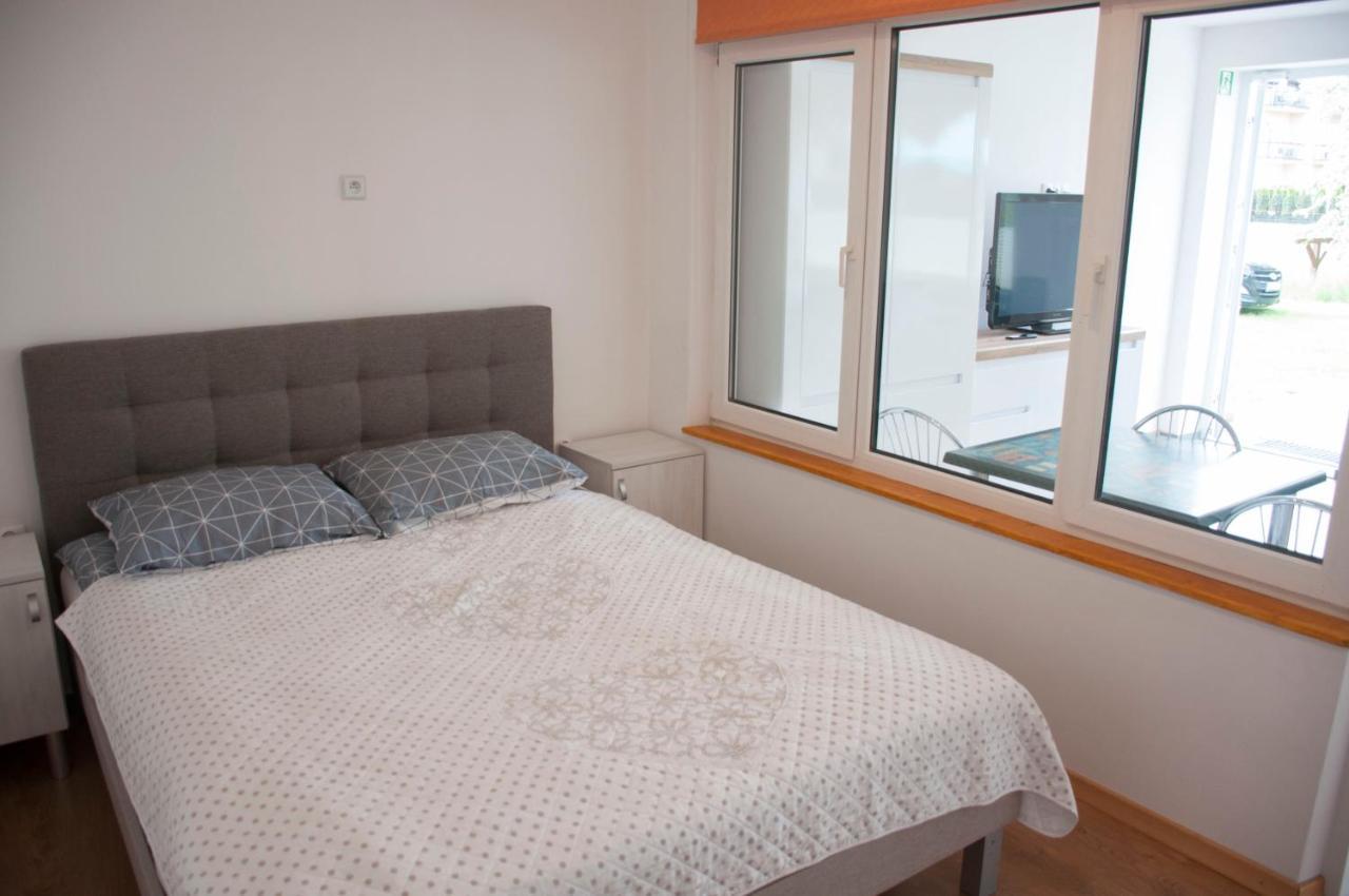 Apartament I Pokoje Aura Dom Wczasowy Darlowko Buitenkant foto