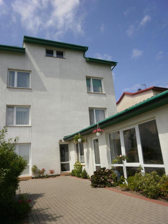 Apartament I Pokoje Aura Dom Wczasowy Darlowko Buitenkant foto
