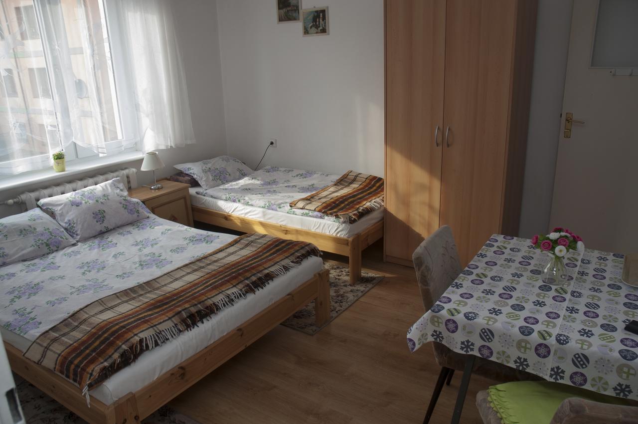Apartament I Pokoje Aura Dom Wczasowy Darlowko Buitenkant foto