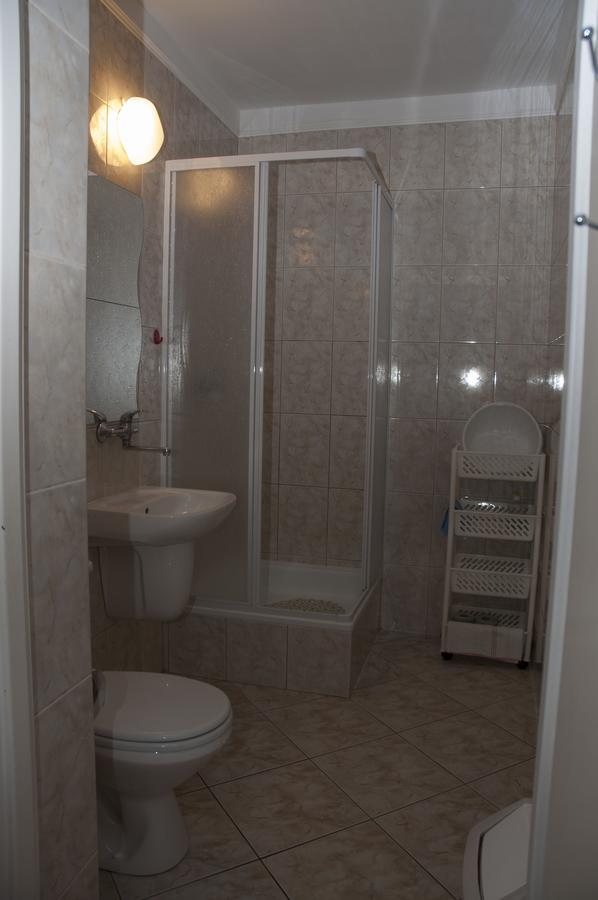Apartament I Pokoje Aura Dom Wczasowy Darlowko Buitenkant foto